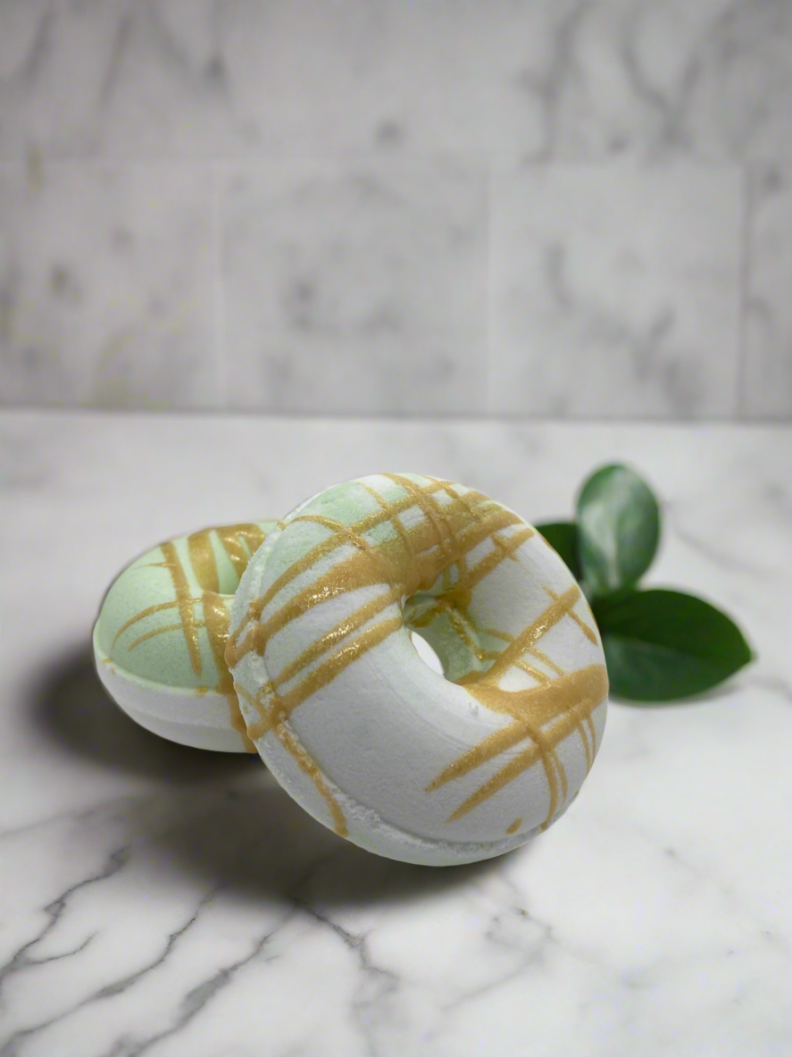 Ginger Tea Cake Bath Bomb
