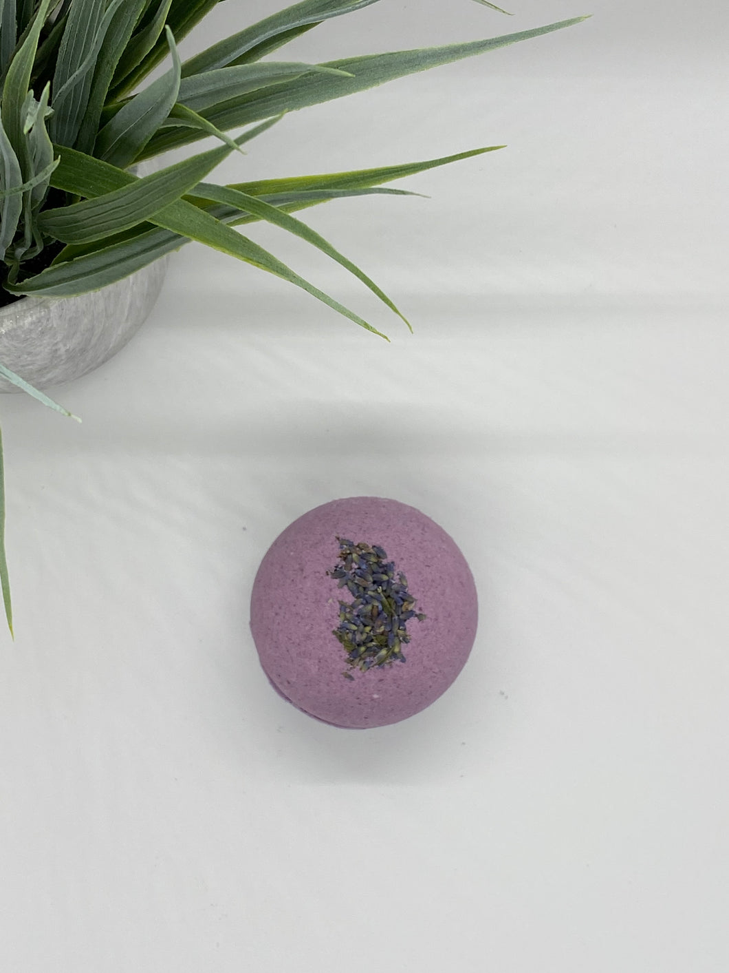 Lavender Dream Bath Bomb